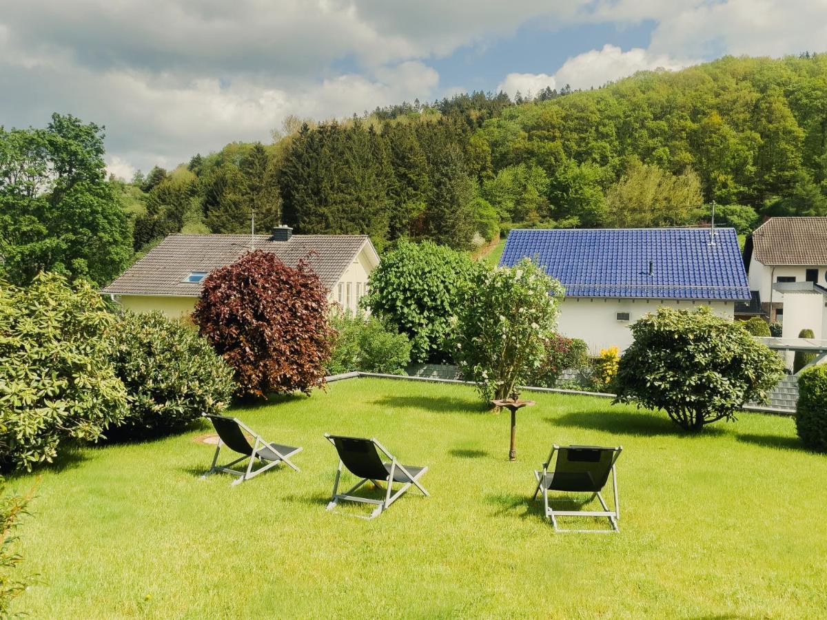Nova Romantic Luxus Relax Apartments Mit Sauna, Nuerburgring, Adenauer Forst Exterior photo